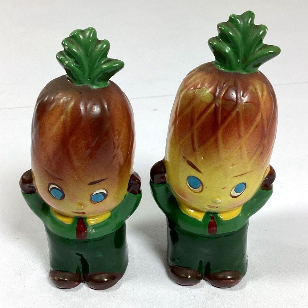 Anthropomorphic Pineapple Salt Pepper Shakers Ceramic Cork Stopper Vtg